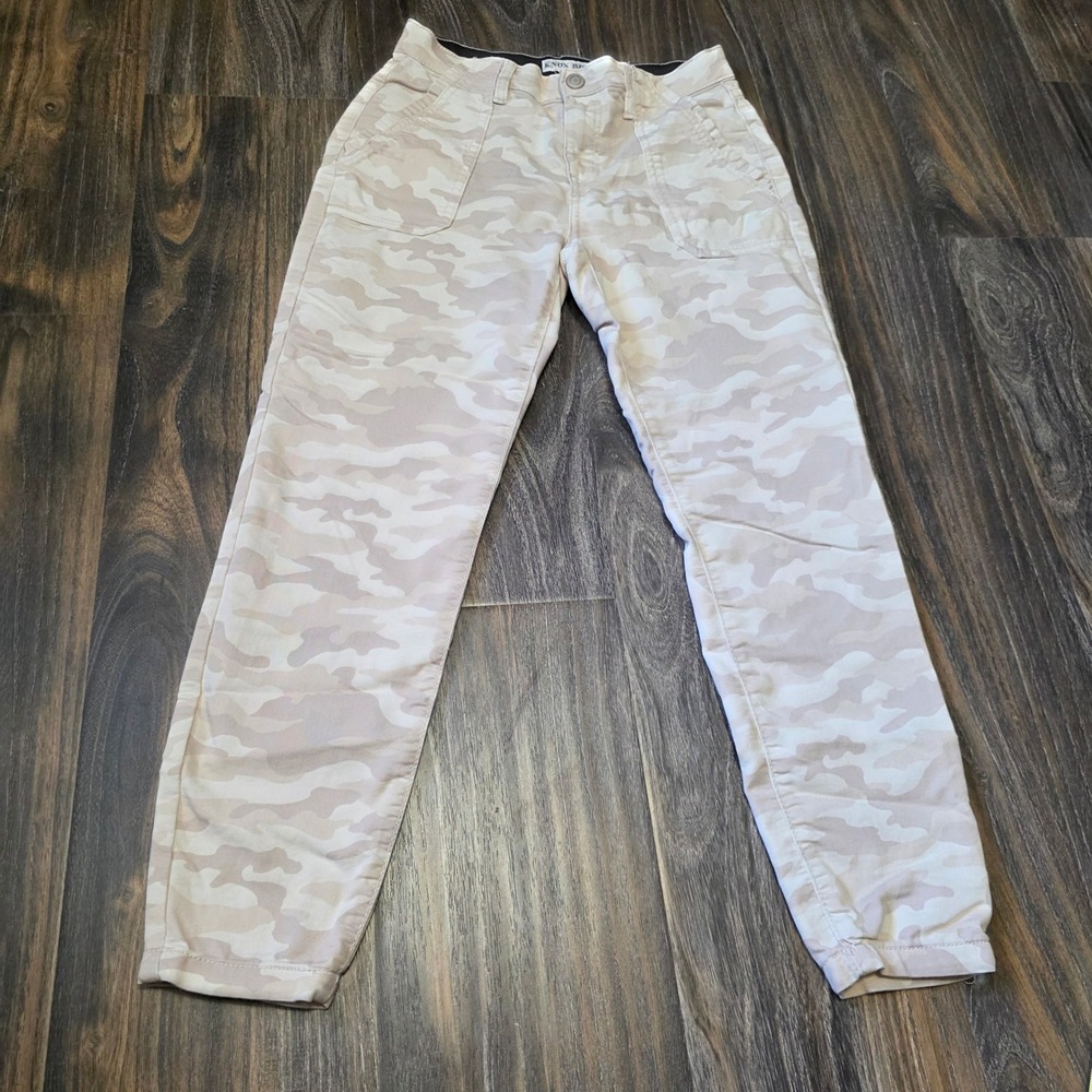 Knox Rose Womens Camo Utility Jogger Pants Cream Tan Size 6 Stretch Tapered